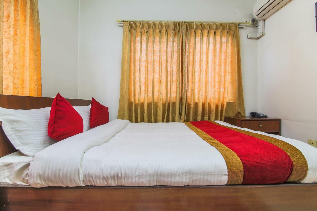 Oyo 358 Hotel Rose Star Kathmandu Ngoại thất bức ảnh